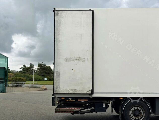 Refrigerated truck MAN TGX 26.500 FULL AIR ONLY 872.500 KM PARK COOLING