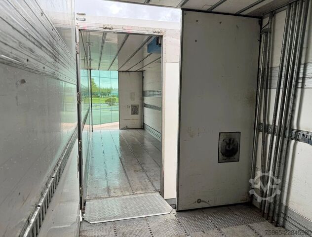 Refrigerated truck MAN TGX 26.500 FULL AIR ONLY 872.500 KM PARK COOLING