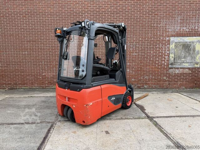 Carretilla eléctrica de 3 ruedas Linde E16C-02