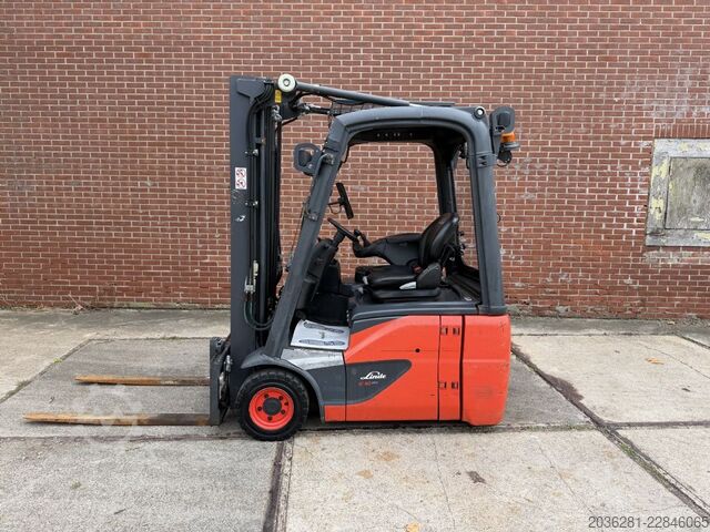 Carretilla eléctrica de 3 ruedas Linde E16C-02