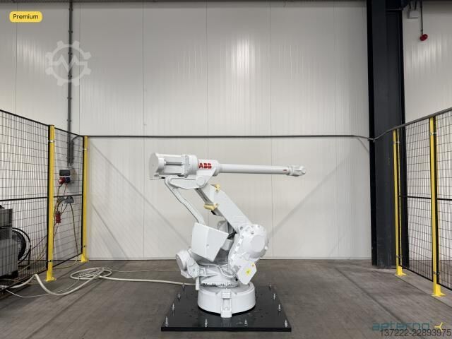 Renovirani robot sa garancijom od 1 godine ABB 4400L/10