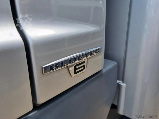 Ferðatösku Mercedes-Benz Atego 1218 Koffer/ Ladebordwand/ Airco/ Grau Me...