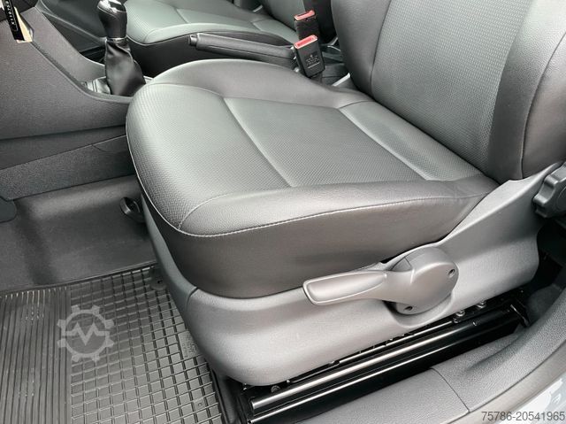 Jääkaappikorinen pakettiauto VOLKSWAGEN Caddy Frischdienst/ Hahlbrock/ 110kw/ AC/ AHK