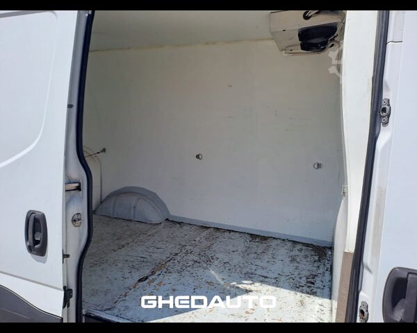 Minibussi IVECO Daily V 35.14 CNG E6 2014 - daily 35 S14N V H2 3520 E6(EVI)