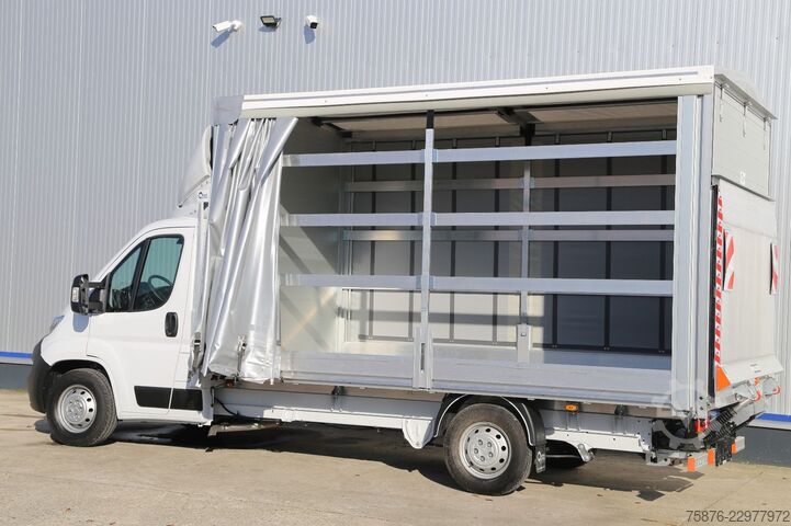 Furgone centinato Citroën Jumper Schiebeplane und LBW