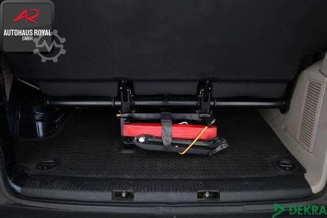 Minibus Volkswagen T6 Kombi 2.0 TDI LANG 9 SITZE AUT,NAVI,PDC,ACC