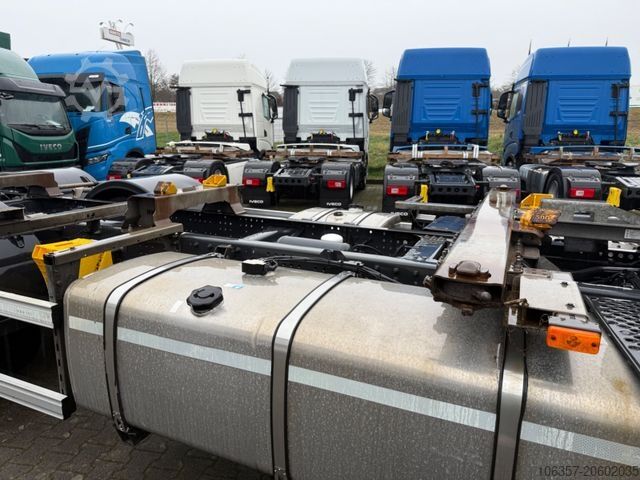 Nákladné vozidlo s výmennou nadstavbou IVECO S-WAY AS260S49Y/FP CM SDG BDF Retarder