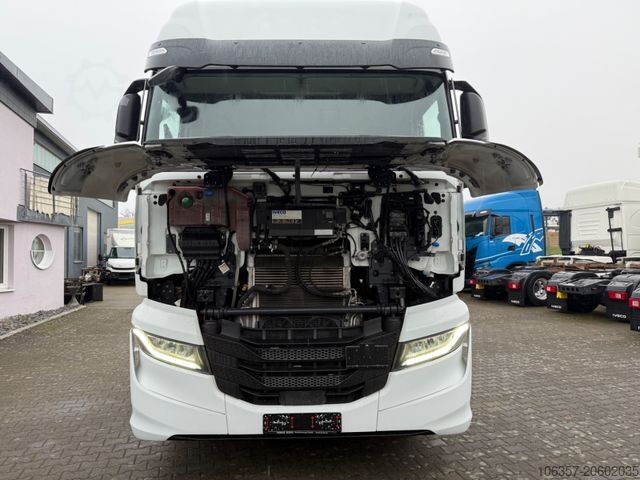 Nákladné vozidlo s výmennou nadstavbou IVECO S-WAY AS260S49Y/FP CM SDG BDF Retarder