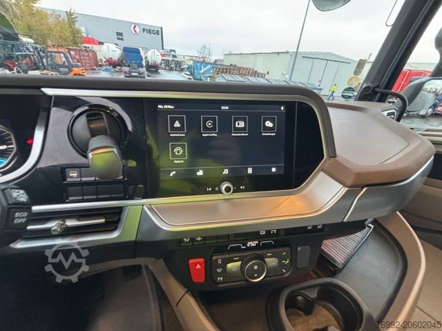 Štandardný ťahač DAF XG+ 530 Retarder + PTO