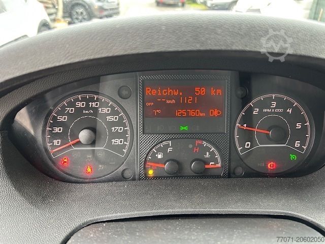 Korotettu pakettiauto CITROEN Jumper  Kasten*L3H2*Klima*Navi*guter Zustand*AHK