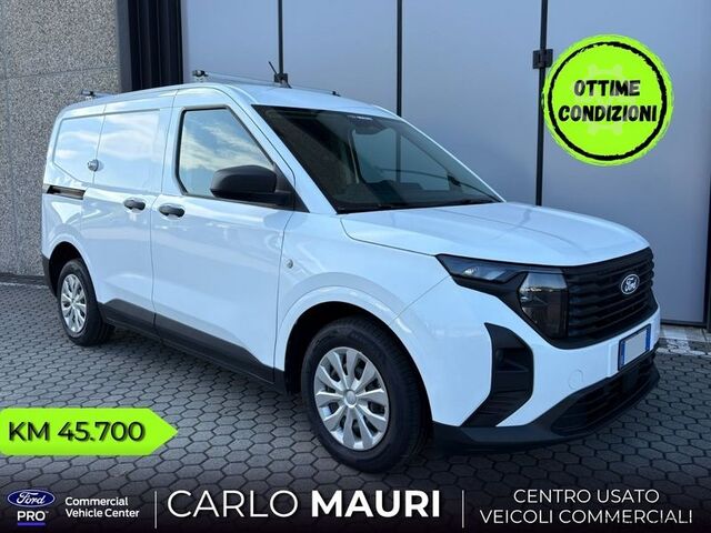 شاحنة للأغراض الخاصة Ford Transit Courier