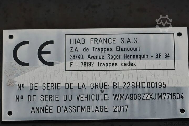 شاحنة رافعة MAN TGS 35.360 Kraanwagen + oprijwagen Hiab 228 E3