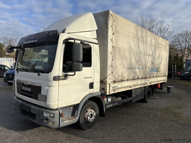  MAN TGL 12.250 BL, Plane
