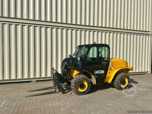 Otro JCB 520-40 / 2017 BJ / 2.297 Bh / 4 Meter / 2 Tonnen