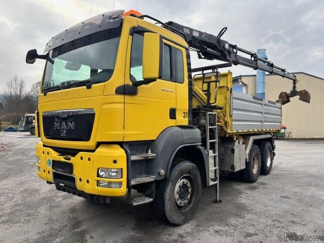Camion à trois côtés basculants MAN 33.480 Kipper+HIAB 166-4