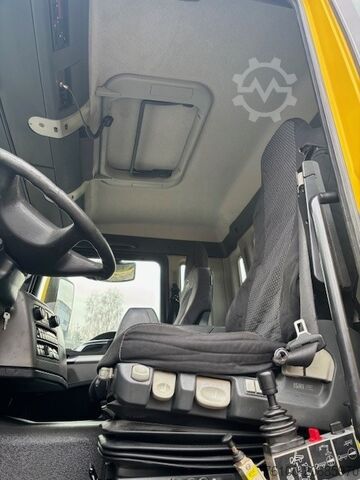 Camion à trois côtés basculants MAN 33.480 Kipper+HIAB 166-4