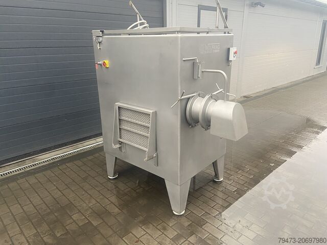 Kjötkvörn Wolfking C-160-UNI