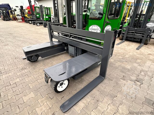 4-way forklift truck Combilift C3000 / 4100 MM / 3 TONS / LPG /LIKE NEW