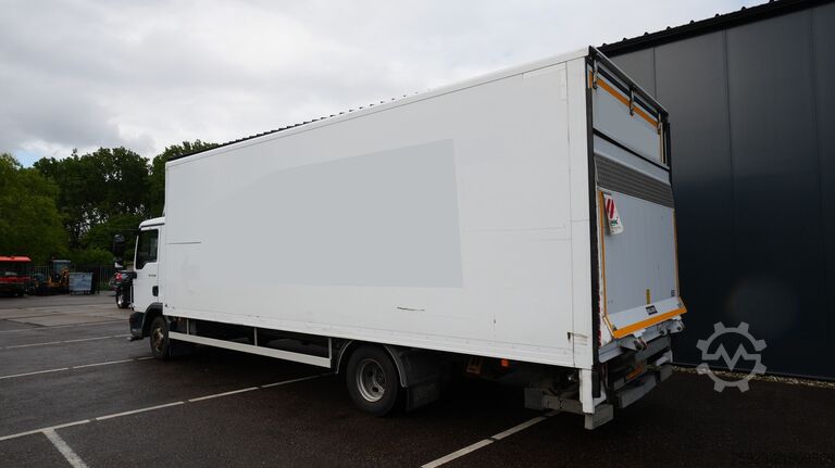 βαλίτσα MAN TGL 12.190 Closed box truck