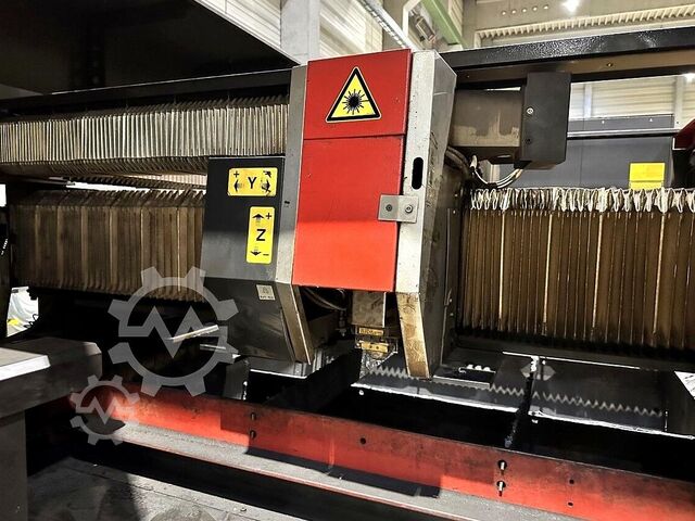 Máy cắt laser AMADA LCG3015