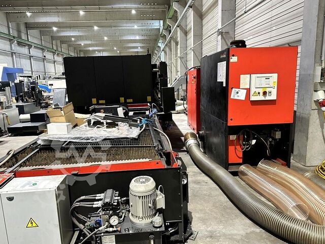 Máy cắt laser AMADA LCG3015