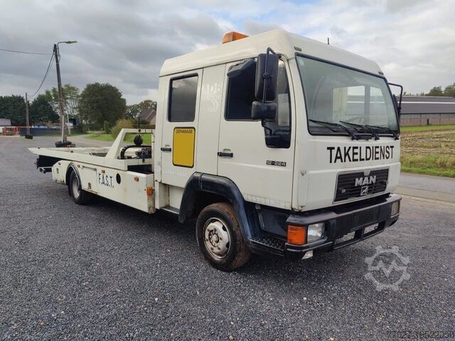 Veicolo di recupero MAN 12.224 Depanneur / Depannage / Recovery Truck