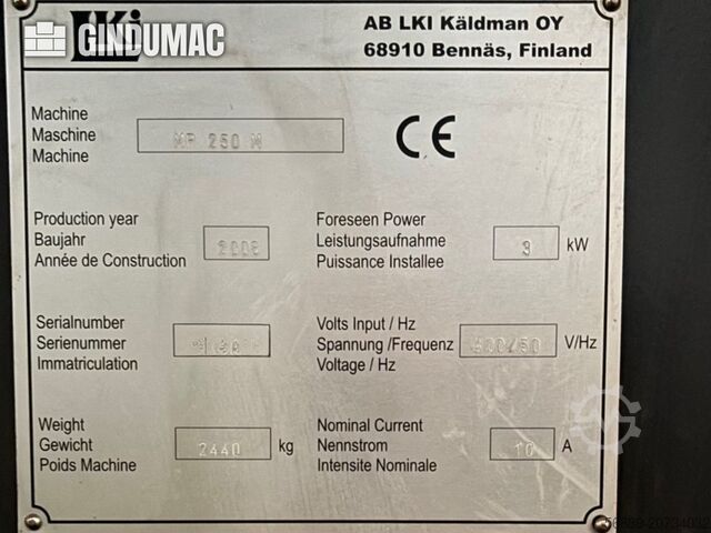 CNC caurumošanas mašīna AMADA AC2510 NT + MP 250