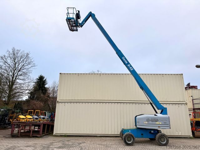 Plataforma de trabajo GENIE S45 / 4x4 Diesel / 15.7 Meter / 2015 BJ