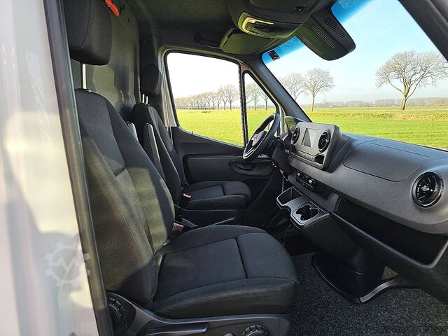 MERCEDES-BENZ SPRINTER 317 CDI AUT. L3H3