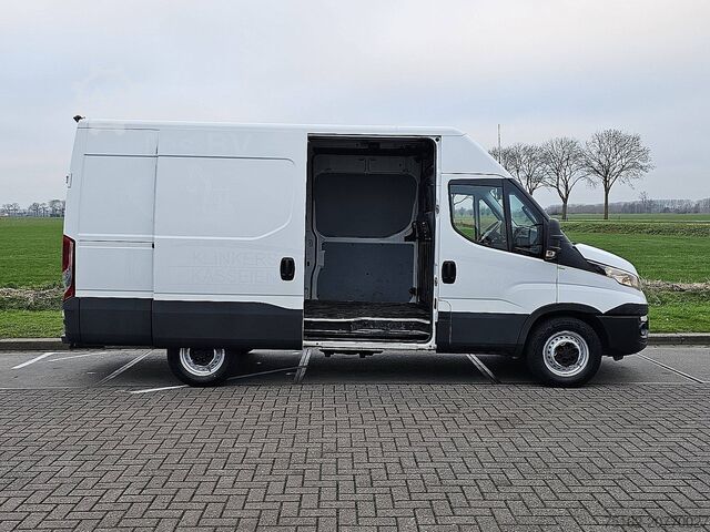 IVECO DAILY 35S21 3.0Ltr 2xZijdeur AC!