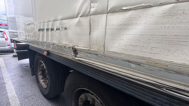Semi-remorque frigorifique SCHMITZ CARGOBULL SCB S3B Kühlkoffer Bj 2020