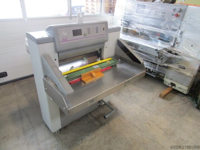 SCHNEIDEMASCHINE POLAR 66