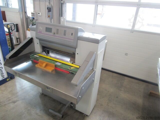 SCHNEIDEMASCHINE POLAR 66