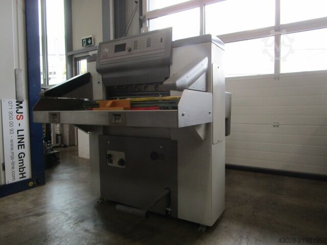SCHNEIDEMASCHINE POLAR 66