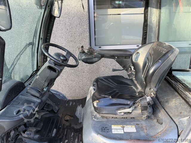 TOYOTA 52-8FDJF35 Triplo 550 Freelift / Vorkversteller Di