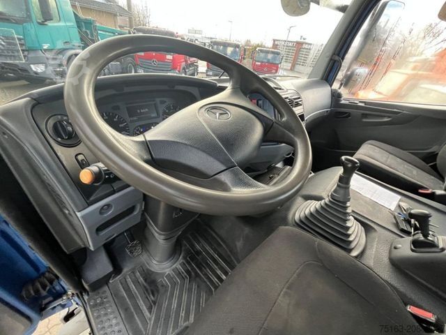 รถดั๊มป์สามด้าน MERCEDES-BENZ Axor 1833 K  2-Achs Kipper Kran iferst