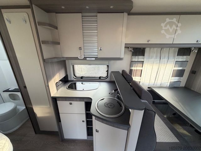 Xe căm trai bán tích hợp HOBBY Optima OnTour T65 FL