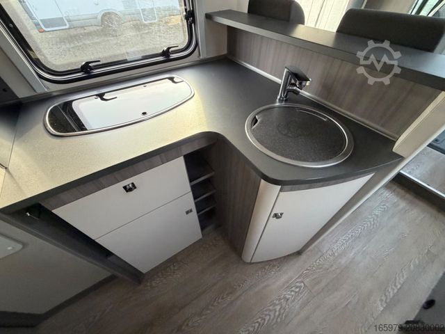 Xe căm trai bán tích hợp HOBBY Optima OnTour T65 FL