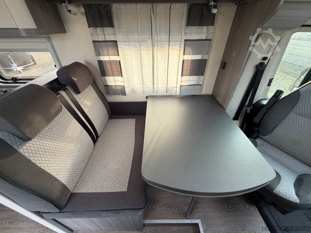 Xe căm trai bán tích hợp HOBBY Optima OnTour T65 FL