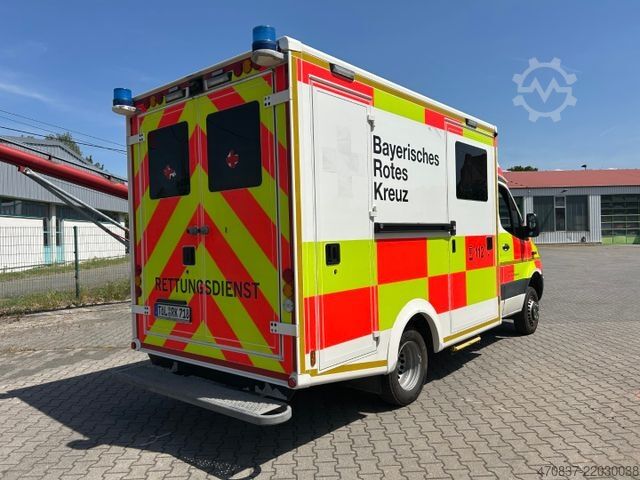 Пожарная машина MERCEDES-BENZ Sprinter 519 / 4x4 / RTW / WAS / Trage