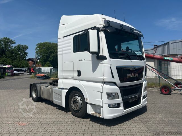 Tracteur routier standard MAN TGX 18.440 XLX / Retarder