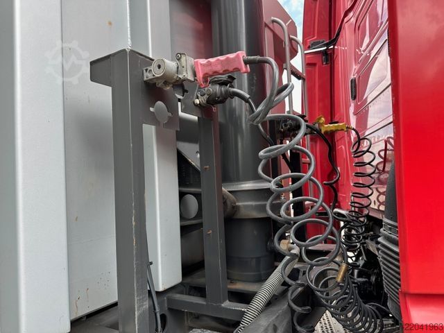 Trailer truk bak jungkit REISCH RHKS-3-SG13 Kippmulde 50m3 Schrottmulde Abbruch