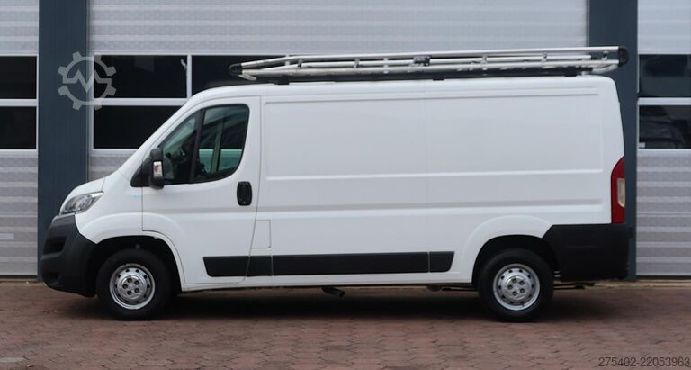 Kombi s vysokou střechou Citroen Jumper 30 2.2 BlueHDi 140 L2H1 Club IMPERIAAL/ ...