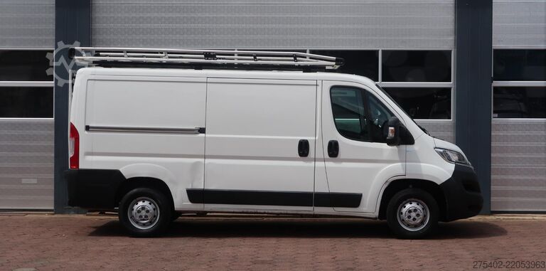 Kombi s vysokou střechou Citroen Jumper 30 2.2 BlueHDi 140 L2H1 Club IMPERIAAL/ ...