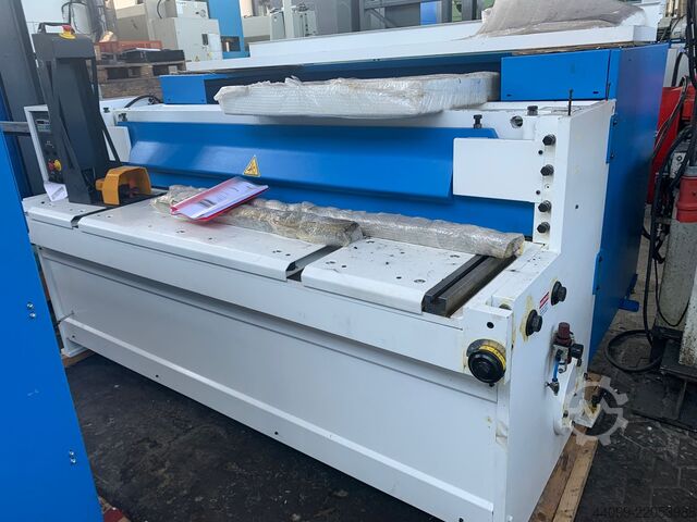 Cesoia a ghigliottina idraulica BURNET CFM 2100 x 4,0