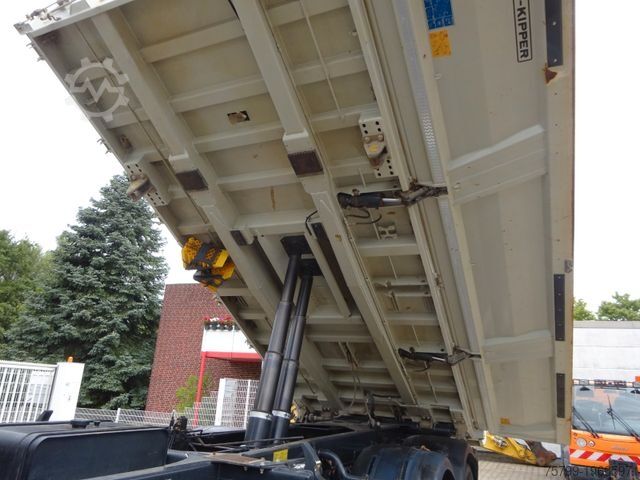 Þrístefnu veltibíll MAN 35.470 TGS MEILLER 3Skipper + Bordmatik 8x4