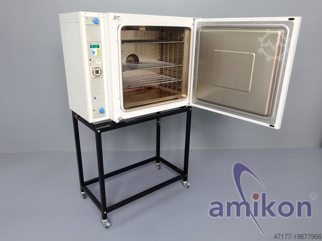 Armoire de chauffage et de séchage Heraeus / Kendro UT 6120 bis 300 °C