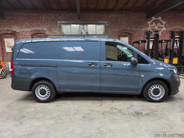 Minibus MERCEDES-BENZ Vito Kasten 110 Kamera Tempom. Klima Tüv neu E6