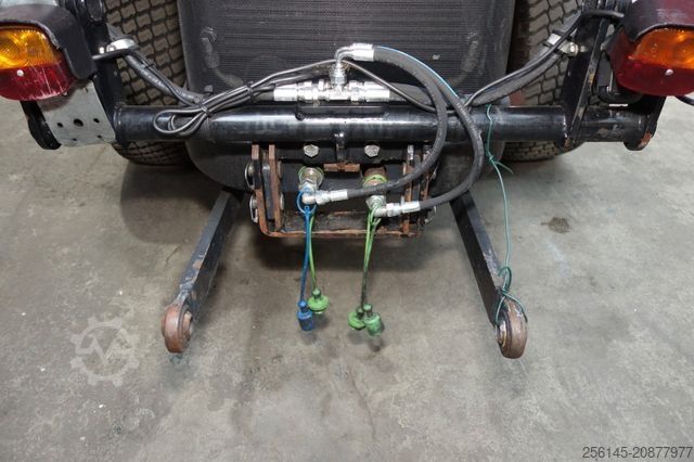 Sonstige CARRARO TTR 4400 Traktor 4x4 Inkl. Mähwerk/Winterdienst