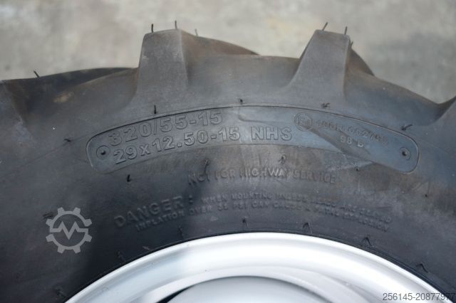 Sonstige CARRARO TTR 4400 Traktor 4x4 Inkl. Mähwerk/Winterdienst